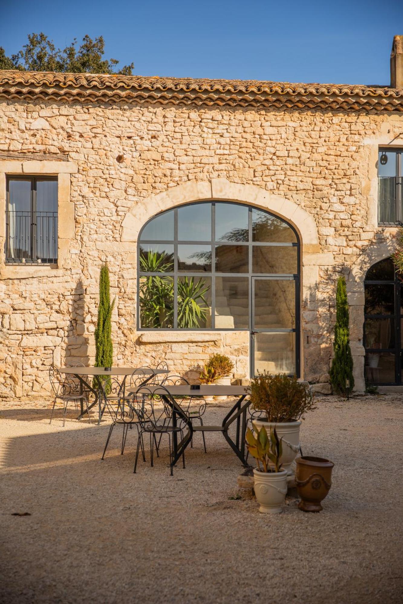 Maison Roucas - Restaurant Et Chambres D'Hotes Solérieux Εξωτερικό φωτογραφία